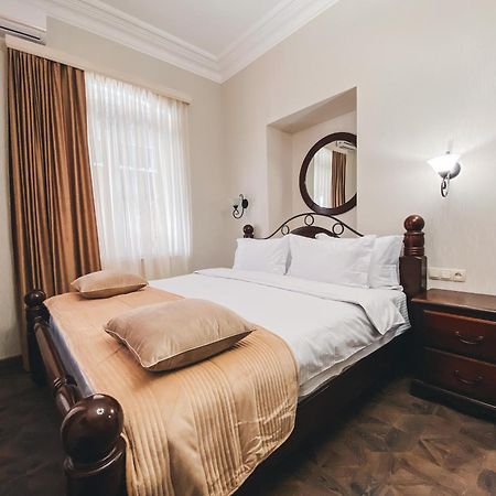 Aspar Boutique Hotel Yerevan Bagian luar foto