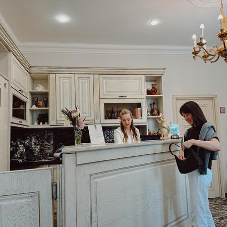 Aspar Boutique Hotel Yerevan Bagian luar foto