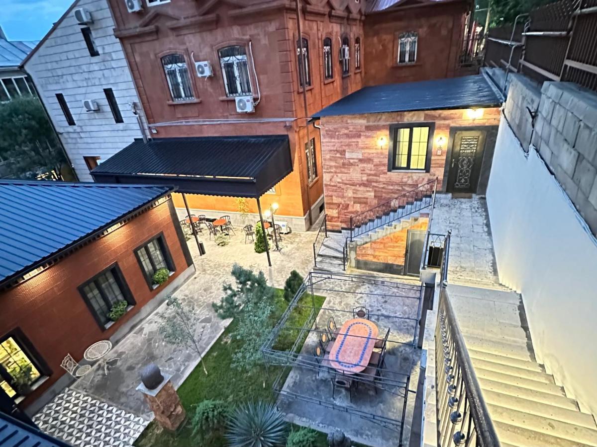 Aspar Boutique Hotel Yerevan Bagian luar foto
